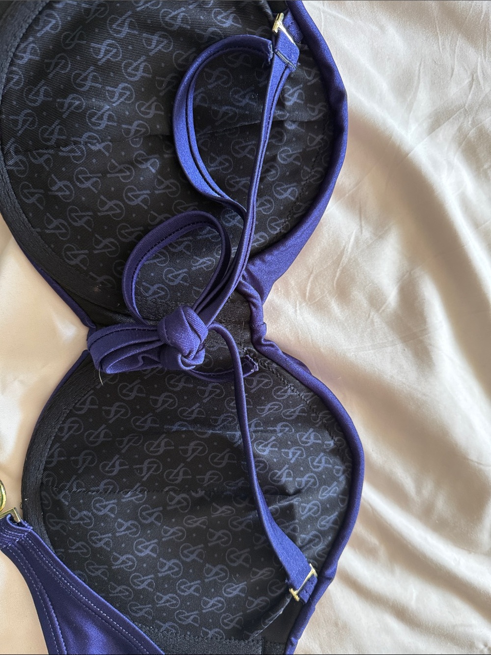 Victoria’s Secret 36D bandeau bikini swimsuit top - Picture 4 of 4